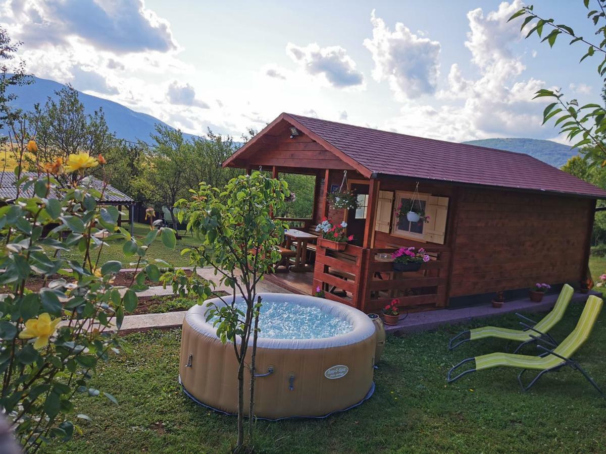 Cottage La Sierra With Jacuzzi コレニツァ エクステリア 写真
